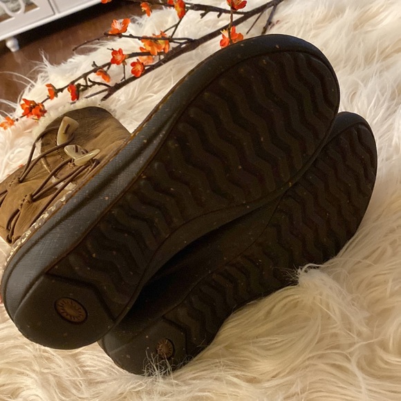 UGG Australia winter boots - Picture 7 of 13